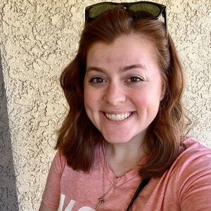 Meet your Posher, Carly